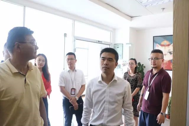 Suzhou Officials Visited Ao La (图1)