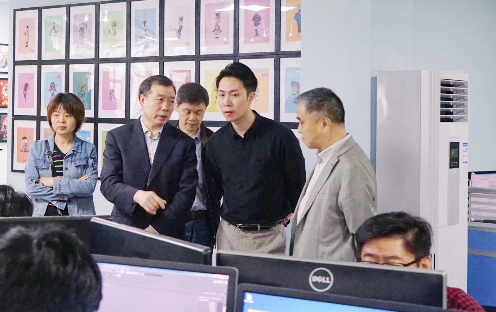 Officials of Jiang Su RTA visit(图4)